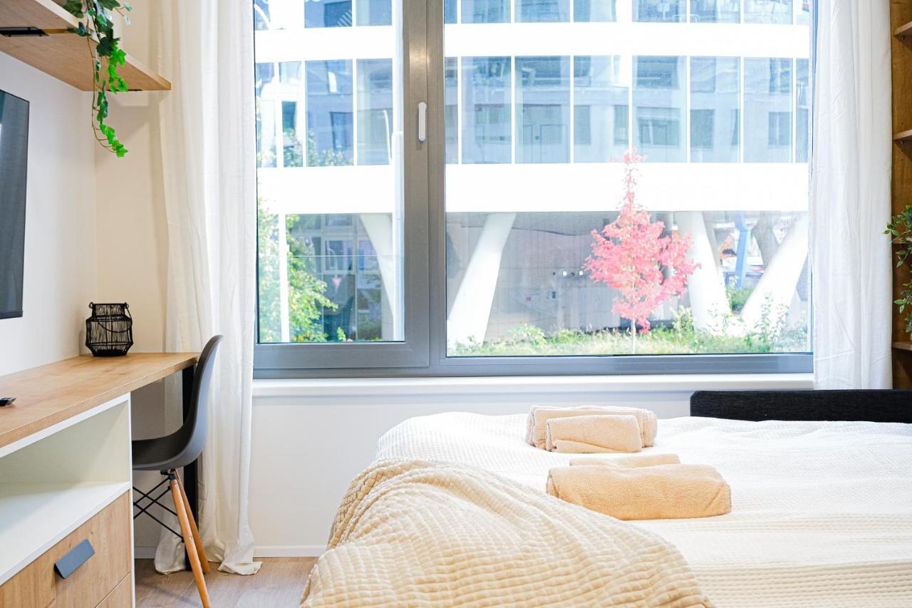 Mymozart Apartments Prague By Rentero Property Bagian luar foto
