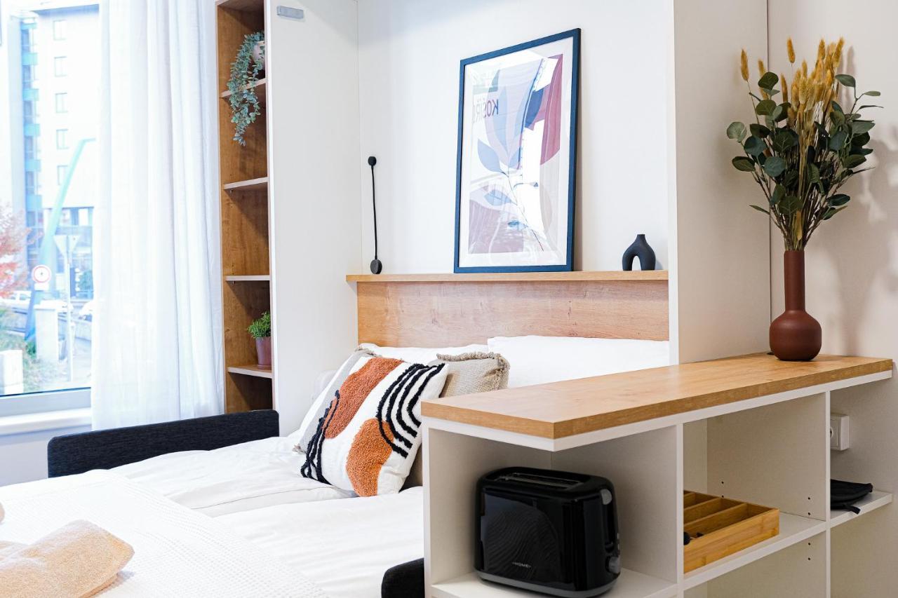 Mymozart Apartments Prague By Rentero Property Bagian luar foto