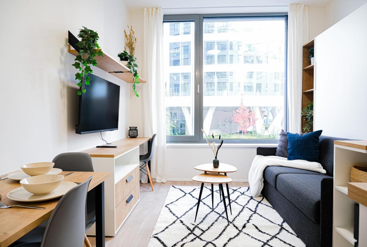Mymozart Apartments Prague By Rentero Property Bagian luar foto