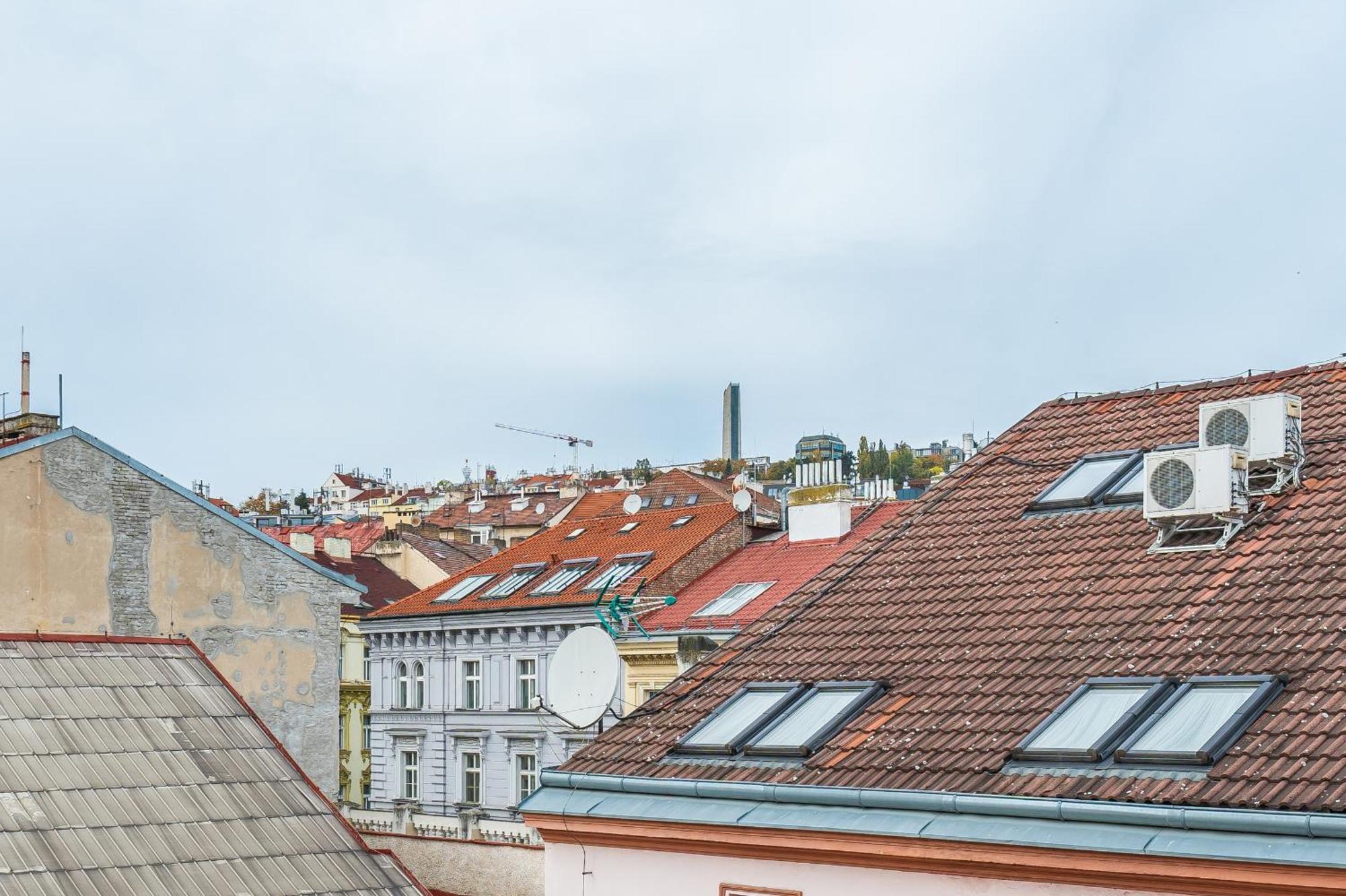 Mymozart Apartments Prague By Rentero Property Bagian luar foto