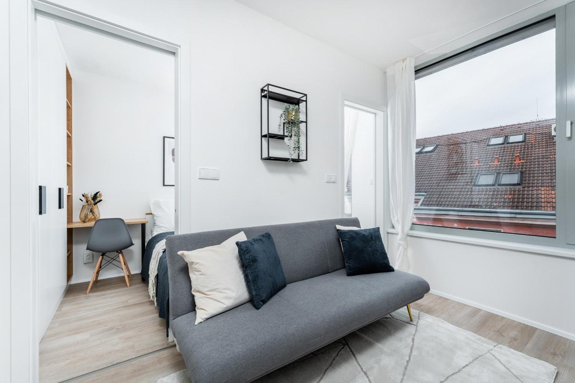 Mymozart Apartments Prague By Rentero Property Bagian luar foto