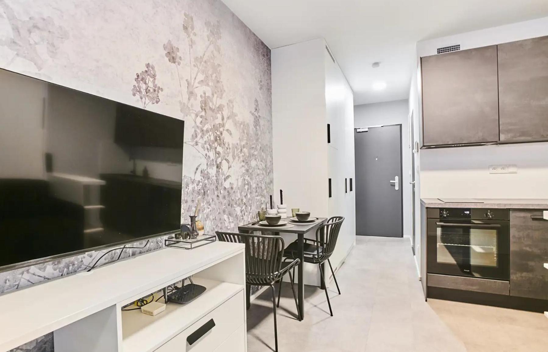 Mymozart Apartments Prague By Rentero Property Bagian luar foto